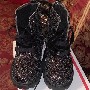 Sz 10 girls boots by Blue Suede Shoes